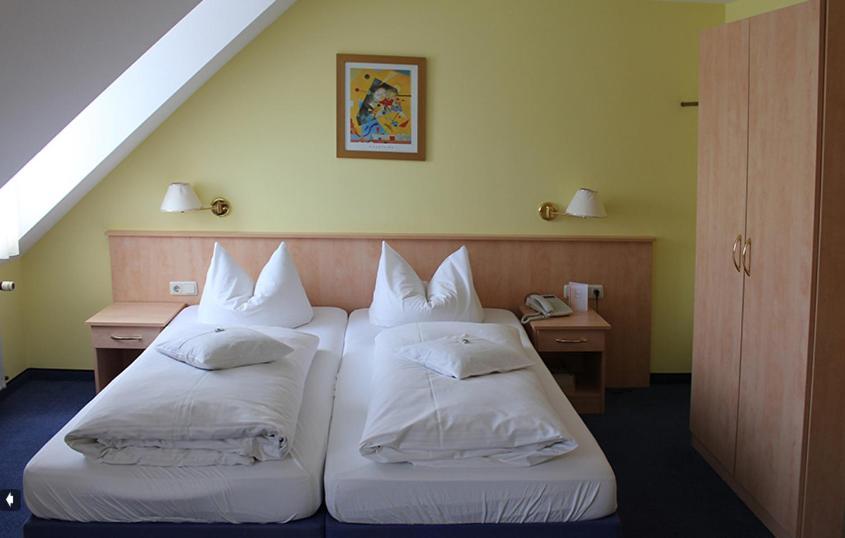 Hotel Aurora Garni Мюнхен Экстерьер фото